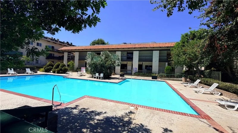 5460 White Oak No. D312