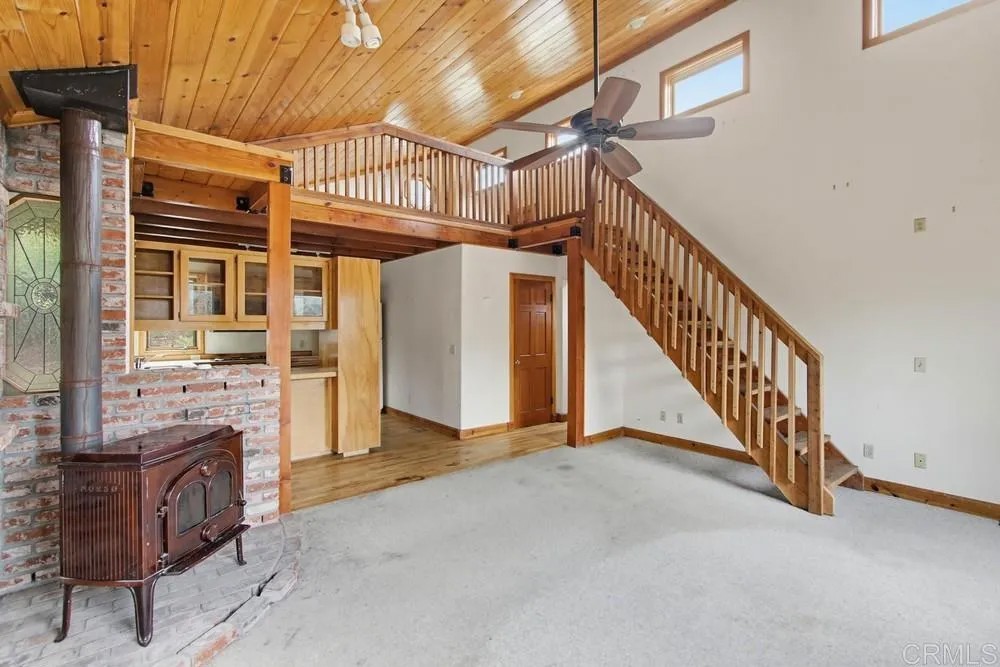 3220 Salton Vista Drive