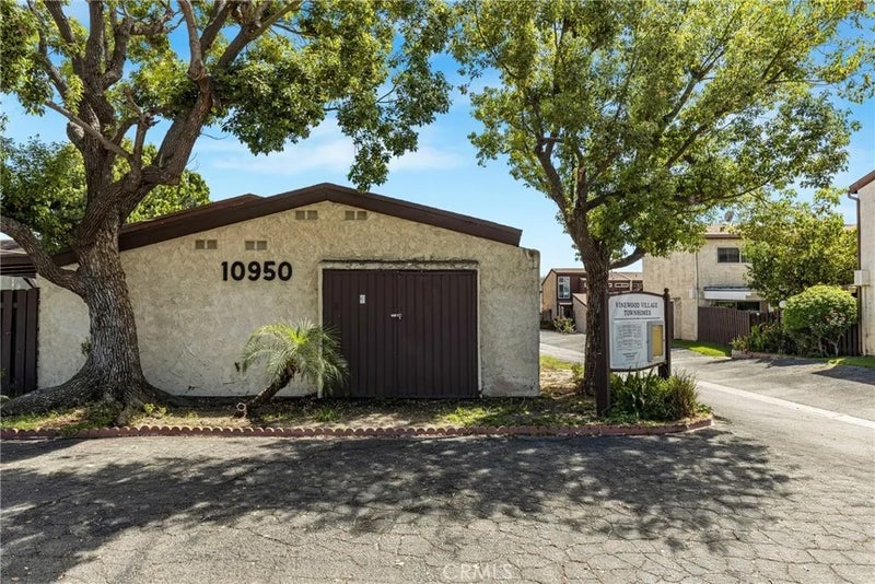 10950 Saticoy 20