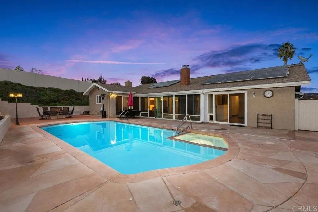 Photo of 11515 Escoba Place, San Diego, CA 92127 (MLS # NDP2511013)