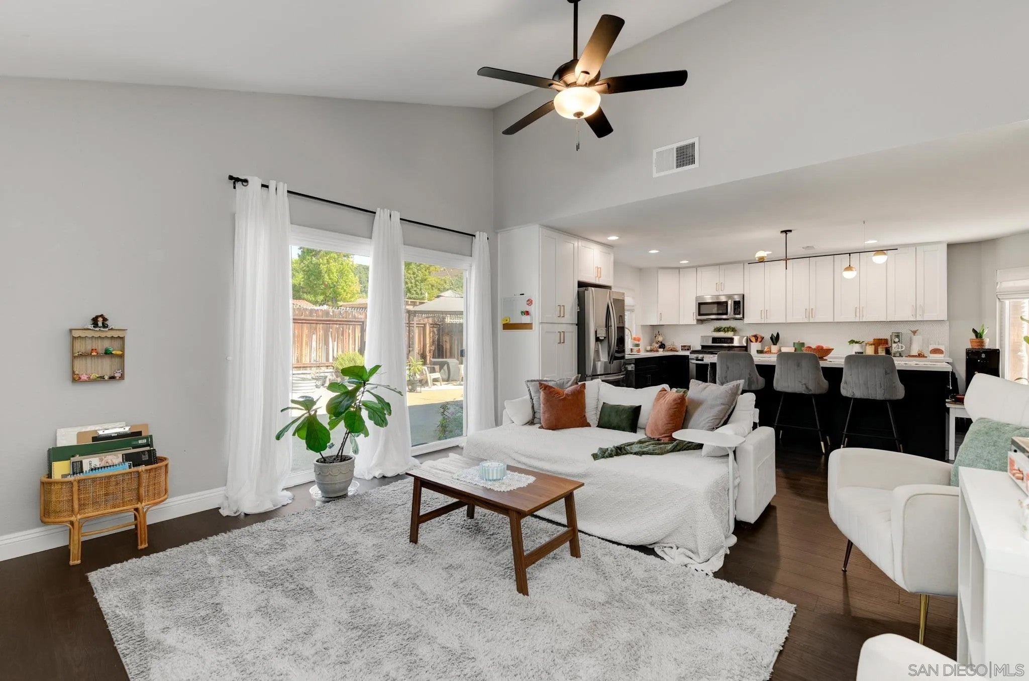 2148 Pueblo Glen