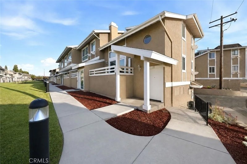 981 W Imperial Hwy #23