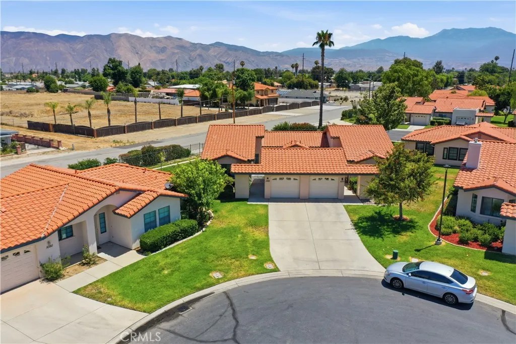 1086 Morning Mist Court