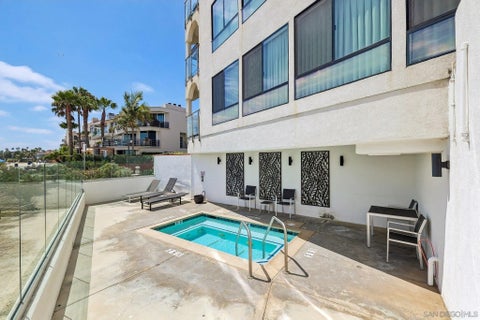 Tiny photo for 4007 Everts St #1G, San Diego, CA 92109 (MLS # 260018373)