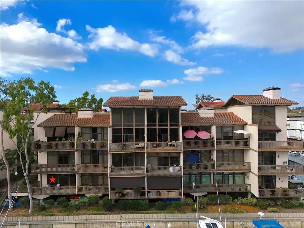 6126 Marina Pacifica North