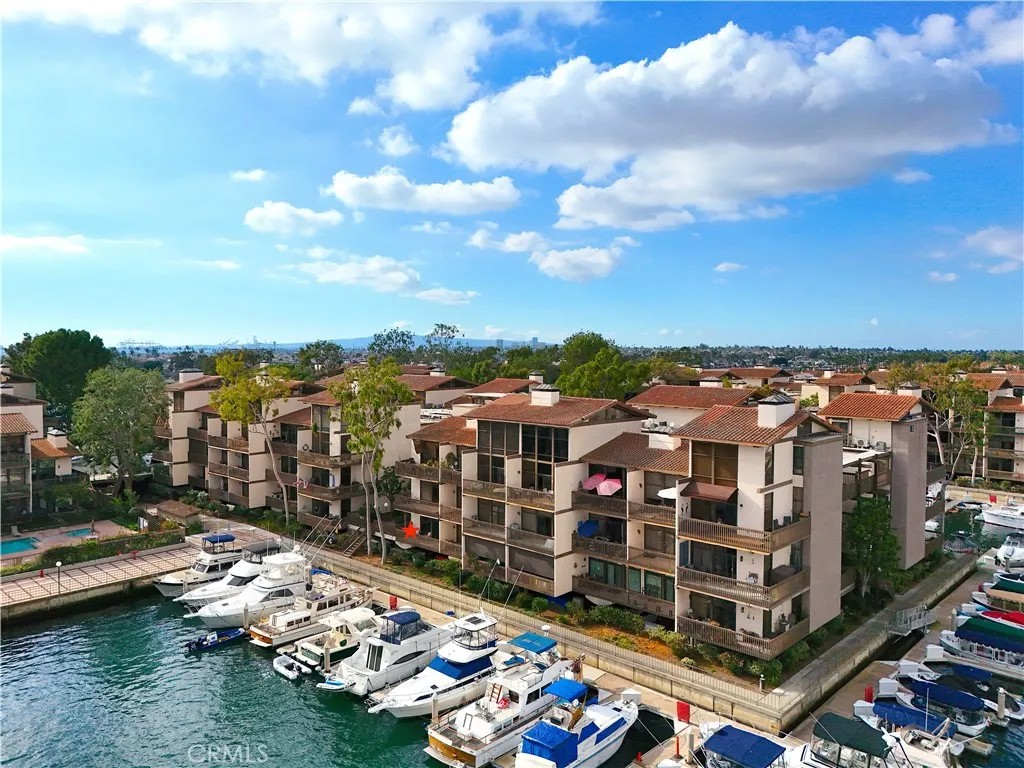 6126 Marina Pacifica North