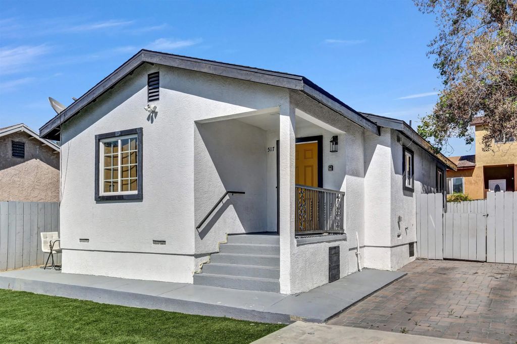 Photo of 515-517 63rd Street, San Diego, CA 92114 (MLS # 260008596)