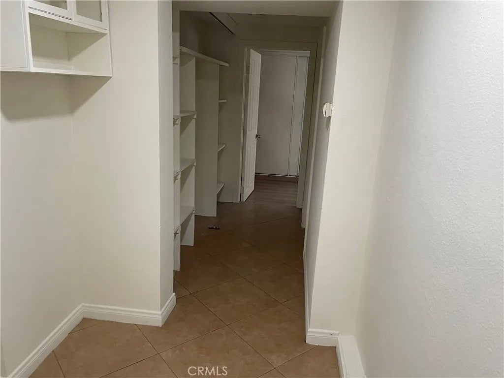 12262 Orangewood