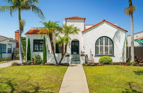 Photo of 3475 Cerritos Avenue, Long Beach, CA 90807 (MLS # SB26102120)