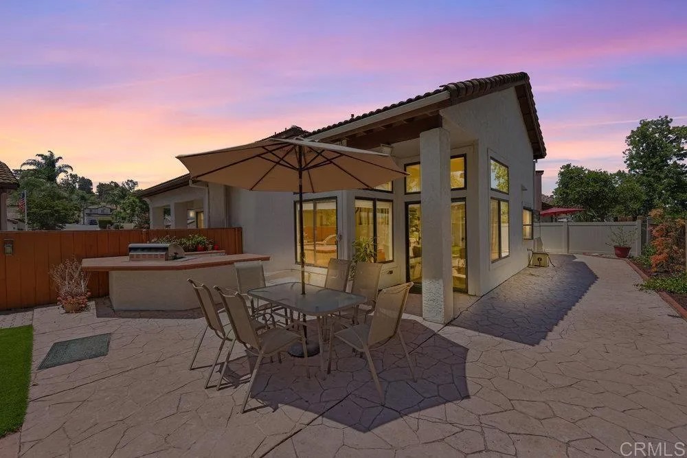 8627 Paseo Del Sol