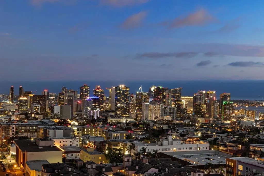 2500 6Th Avenue Penthouse 3