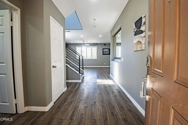 372 Infinidad Street