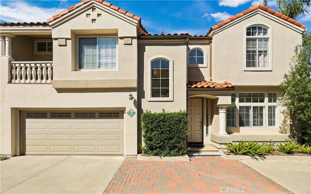 Photo of 2421 E 16th St, Newport Beach, CA 92663 (MLS # OC26041466)