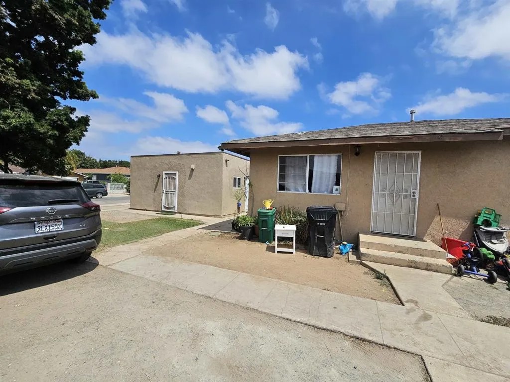 639 Morrison Street