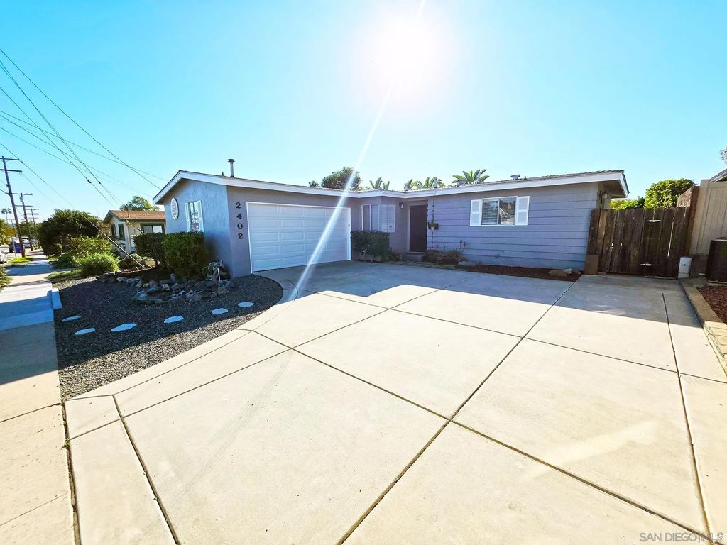 Photo of 2402 Meadow Lark Dr, San Diego, CA 92123 (MLS # 2601092)