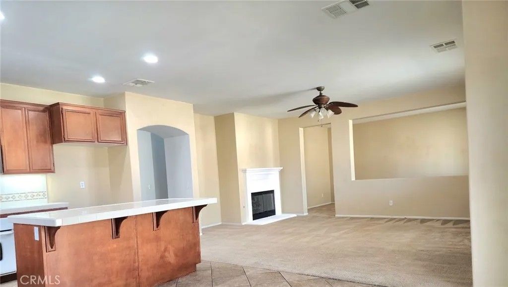 Photo of 3019 W Newgrove Street, Lancaster, CA 93536 (MLS # SR26062873)