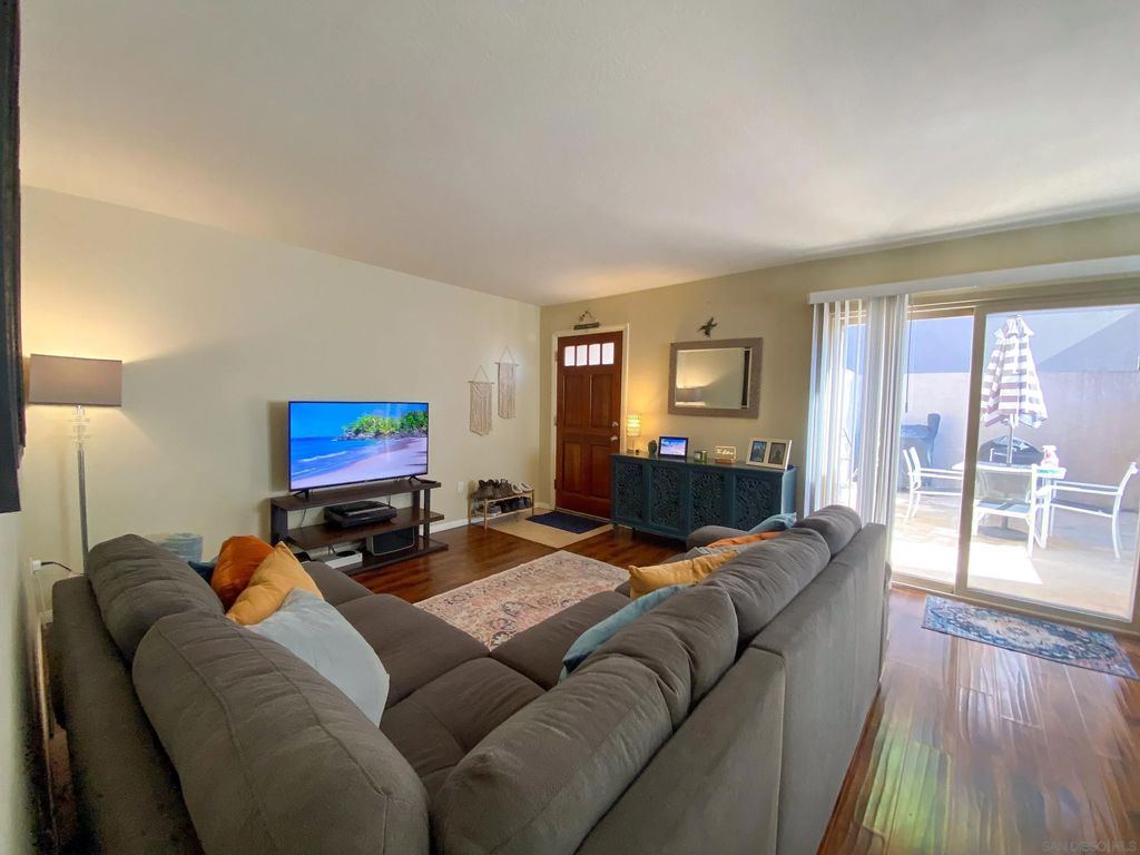 Photo of 2616 Alpine Blvd #7, Alpine, CA 91901 (MLS # 250042573)