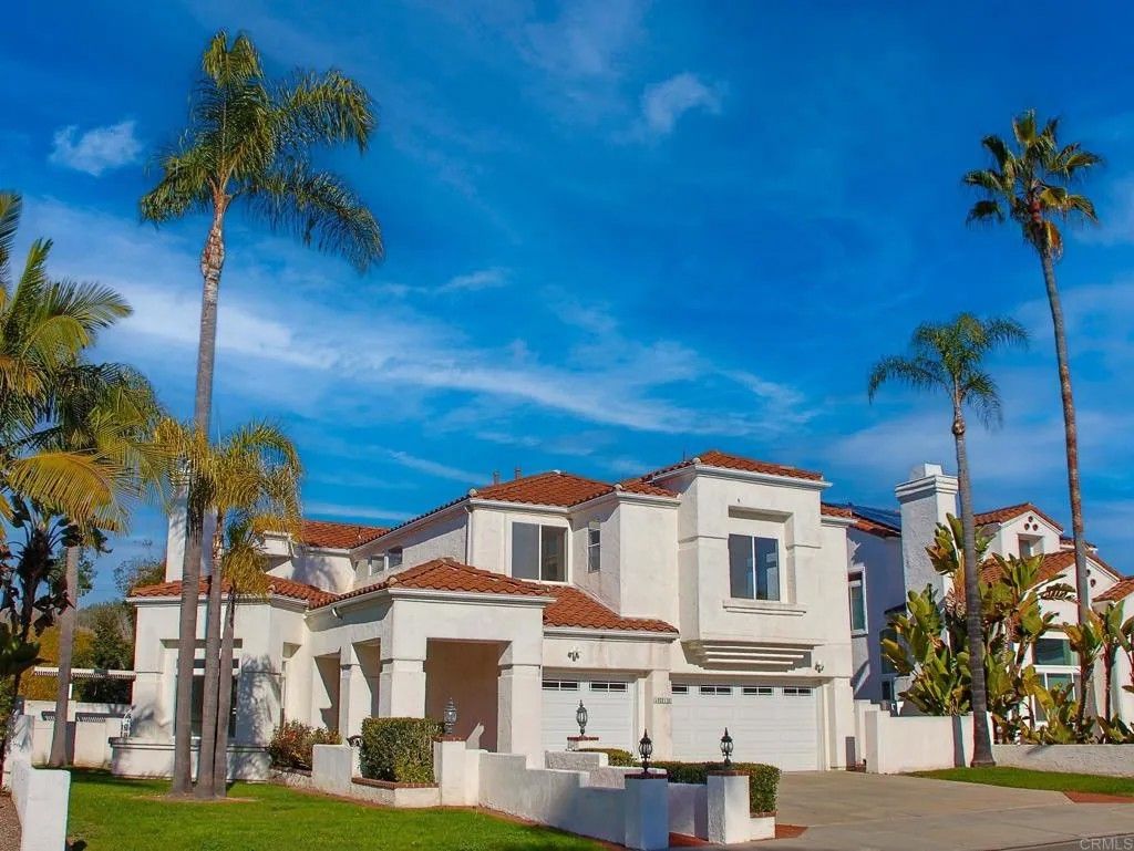 Photo of 4918 Amador Dr, Oceanside, CA 92056 (MLS # NDP2511406)