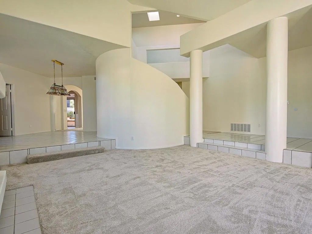 Photo of 4918 Amador Dr, Oceanside, CA 92056 (MLS # NDP2511406)