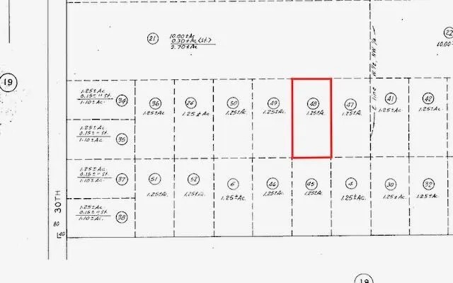 48 3170-017-048- 30th St E & Columbia Wy.