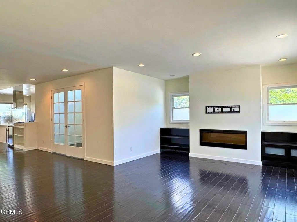 Photo of 869 S Euclid Avenue, Pasadena, CA 91106 (MLS # P1-26099)