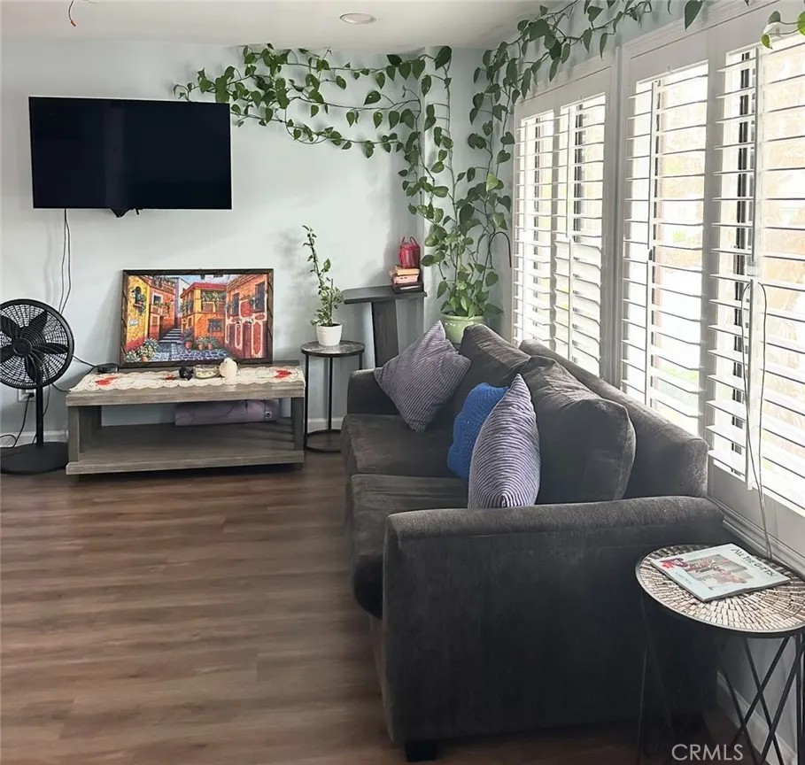 1119 Magnolia Avenue 2