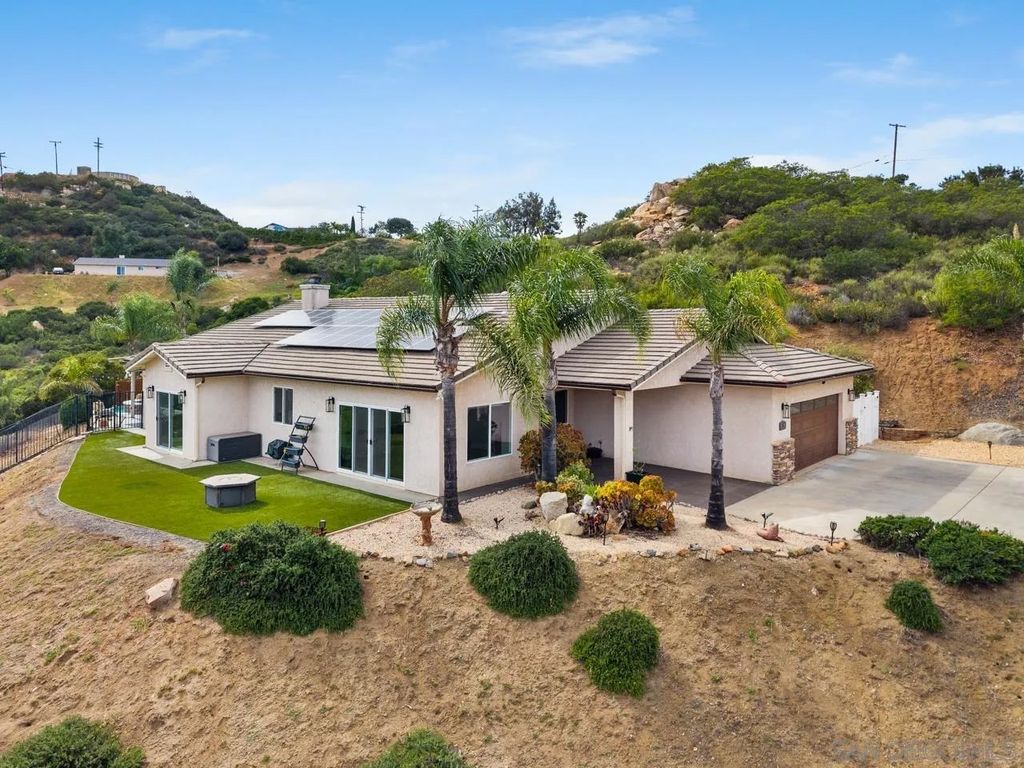 Photo of 408 Alta Lane, El Cajon, CA 92021 (MLS # 260007989)