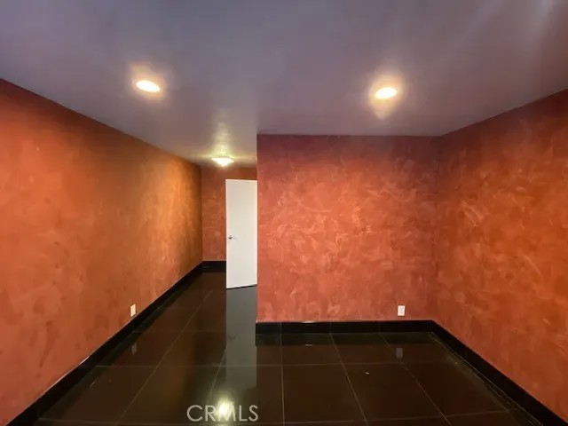 1333 S Beverly Glen 110