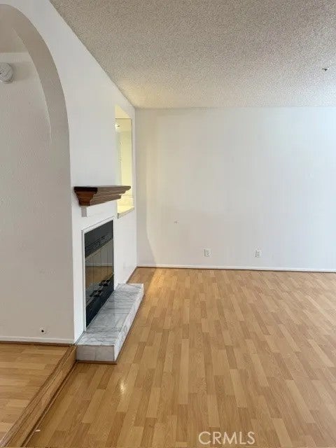 306 W Woodward Avenue B