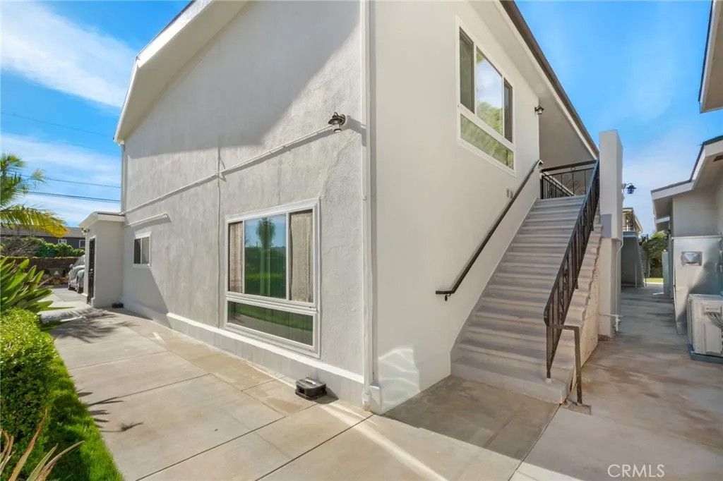 Photo of 12571 Kensington Lane, Garden Grove, CA 92840 (MLS # OC26020095)