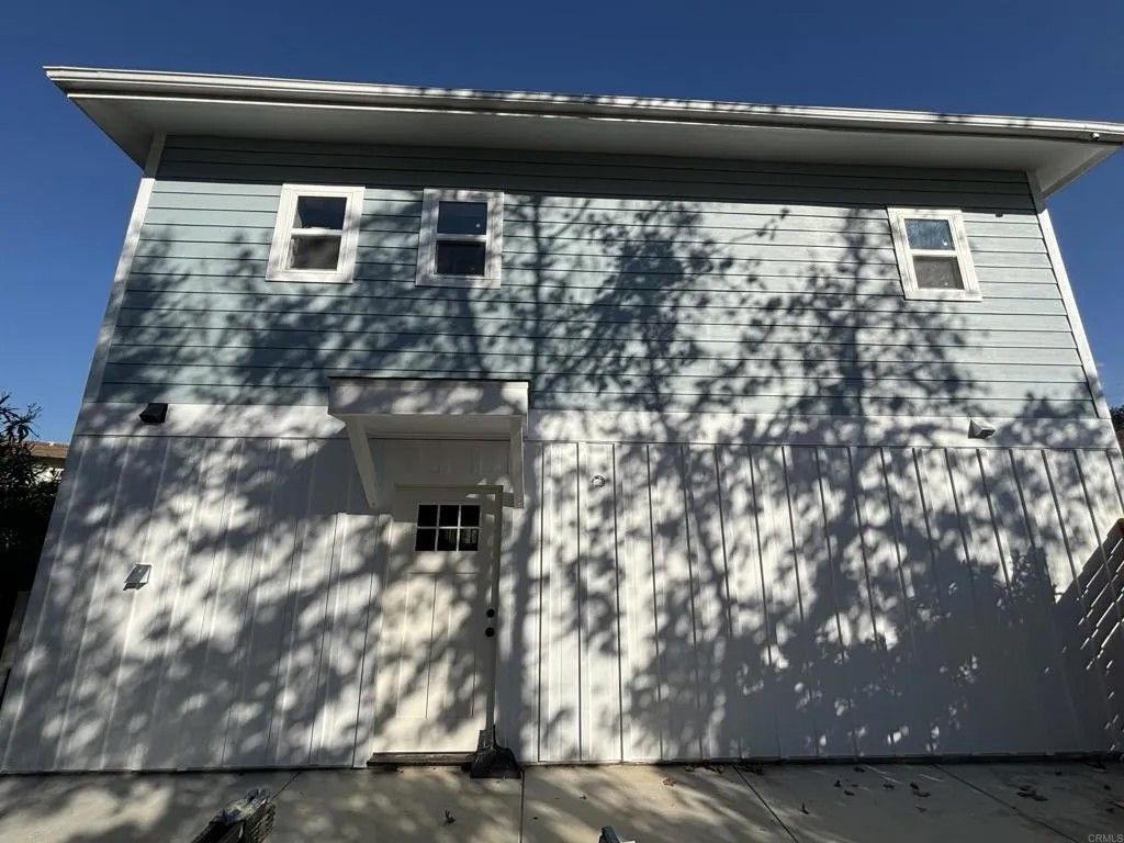 Photo of 305 Hathway Avenue, San Luis Obispo, CA 93405 (MLS # NDP2600773)