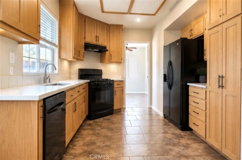 12441 San Jacinto