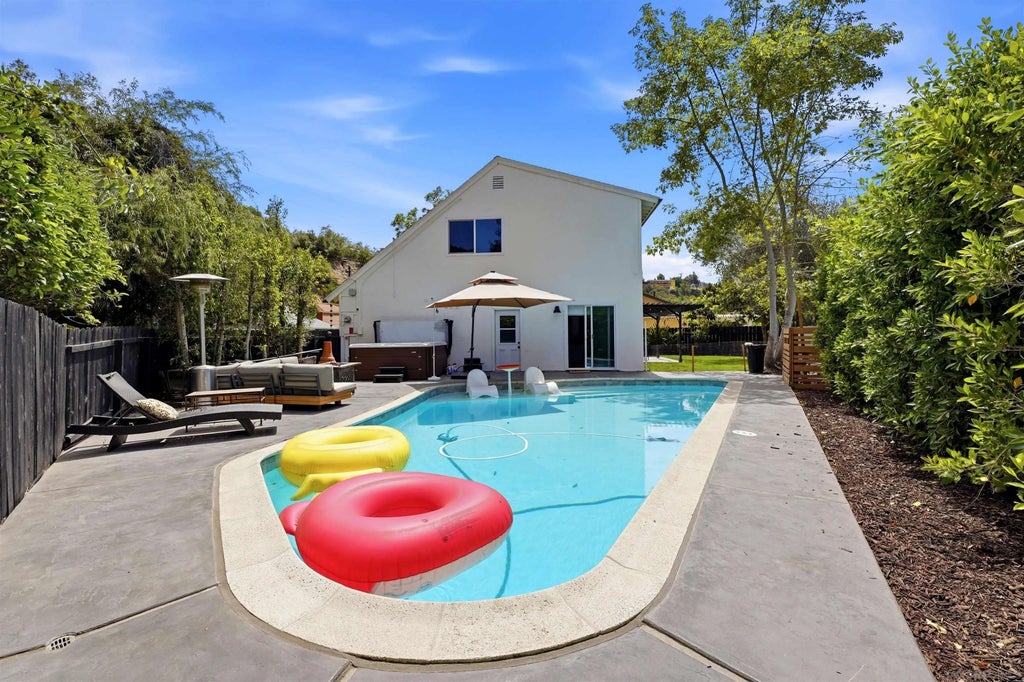 Photo of 5476 Maisel Way, San Diego, CA 92115 (MLS # 260015027)