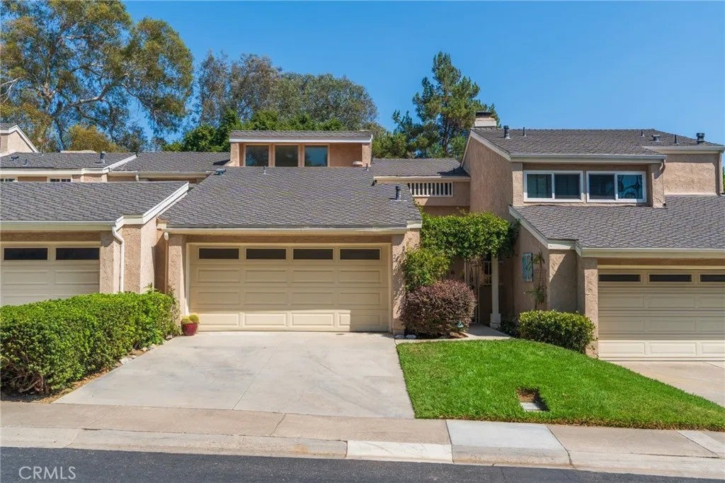24356 Hillview
