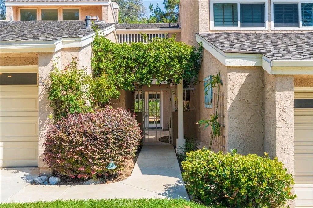 24356 Hillview