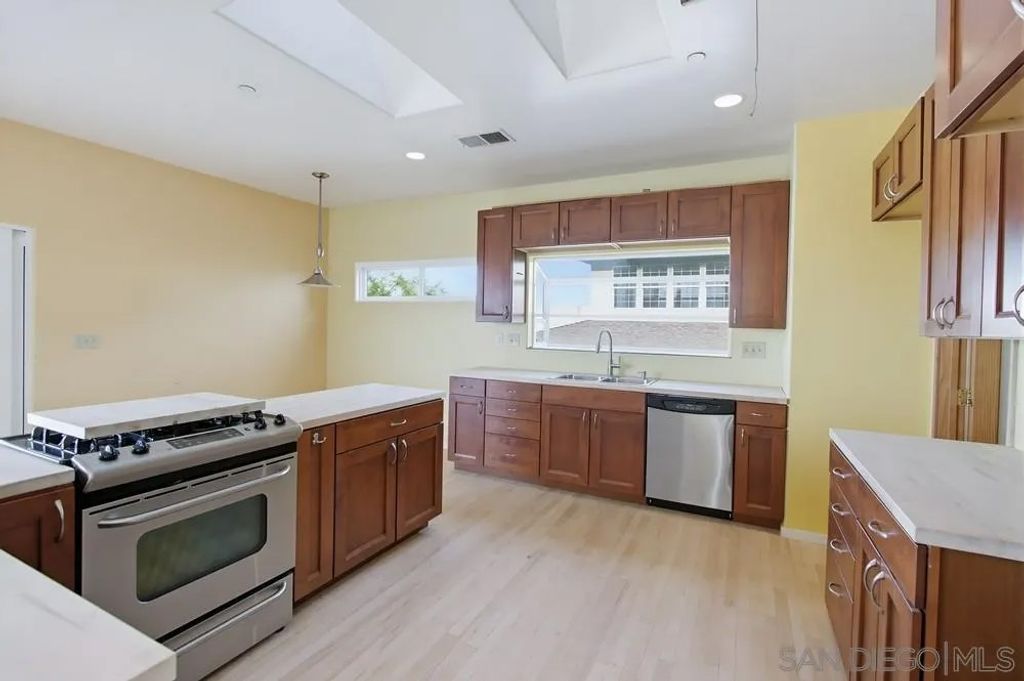 Photo of 131 Scenic Dr, El Cajon, CA 92021 (MLS # 250043908)