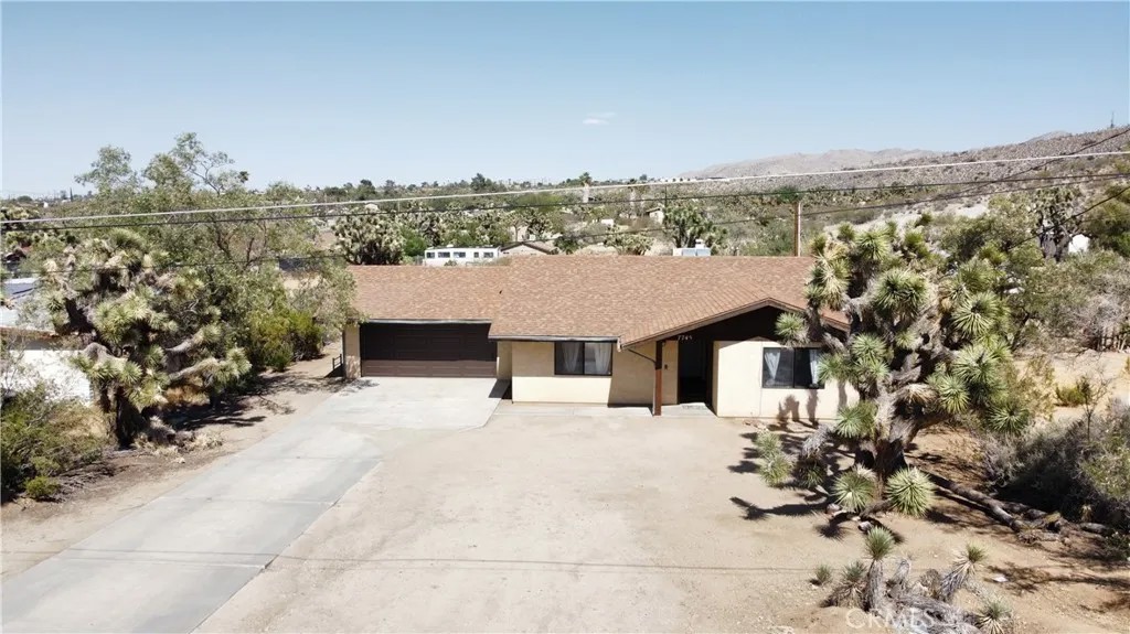 7745 Joshua View