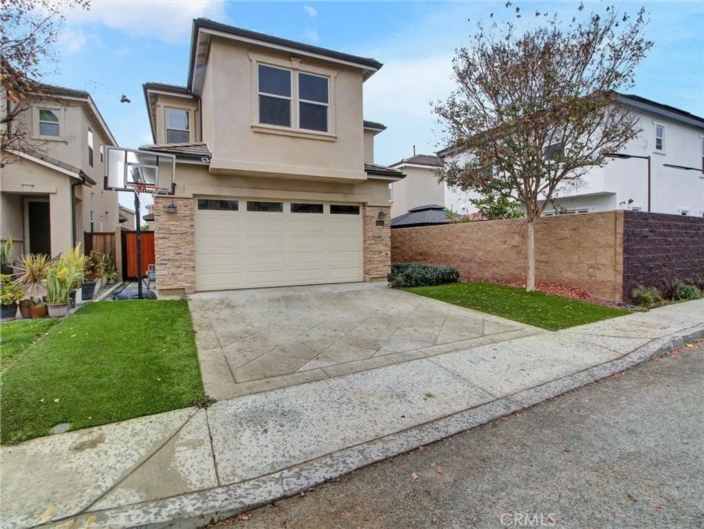 Photo of 6313 Rancho Parada Road, Paramount, CA 90723 (MLS # PW26015441)