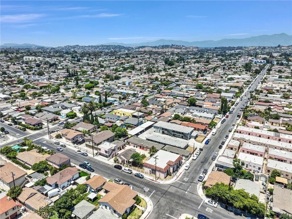 4761 Hubbard