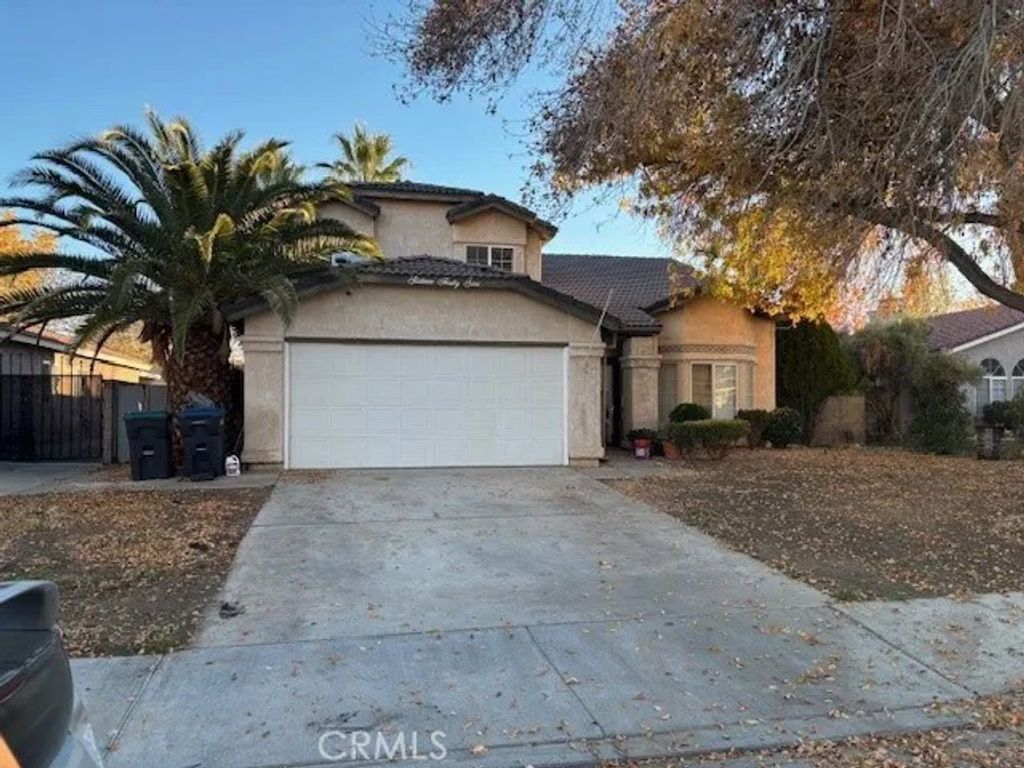 Photo of 1642 Bisbee Pl, Lancaster, CA 93535 (MLS # MB25276347)