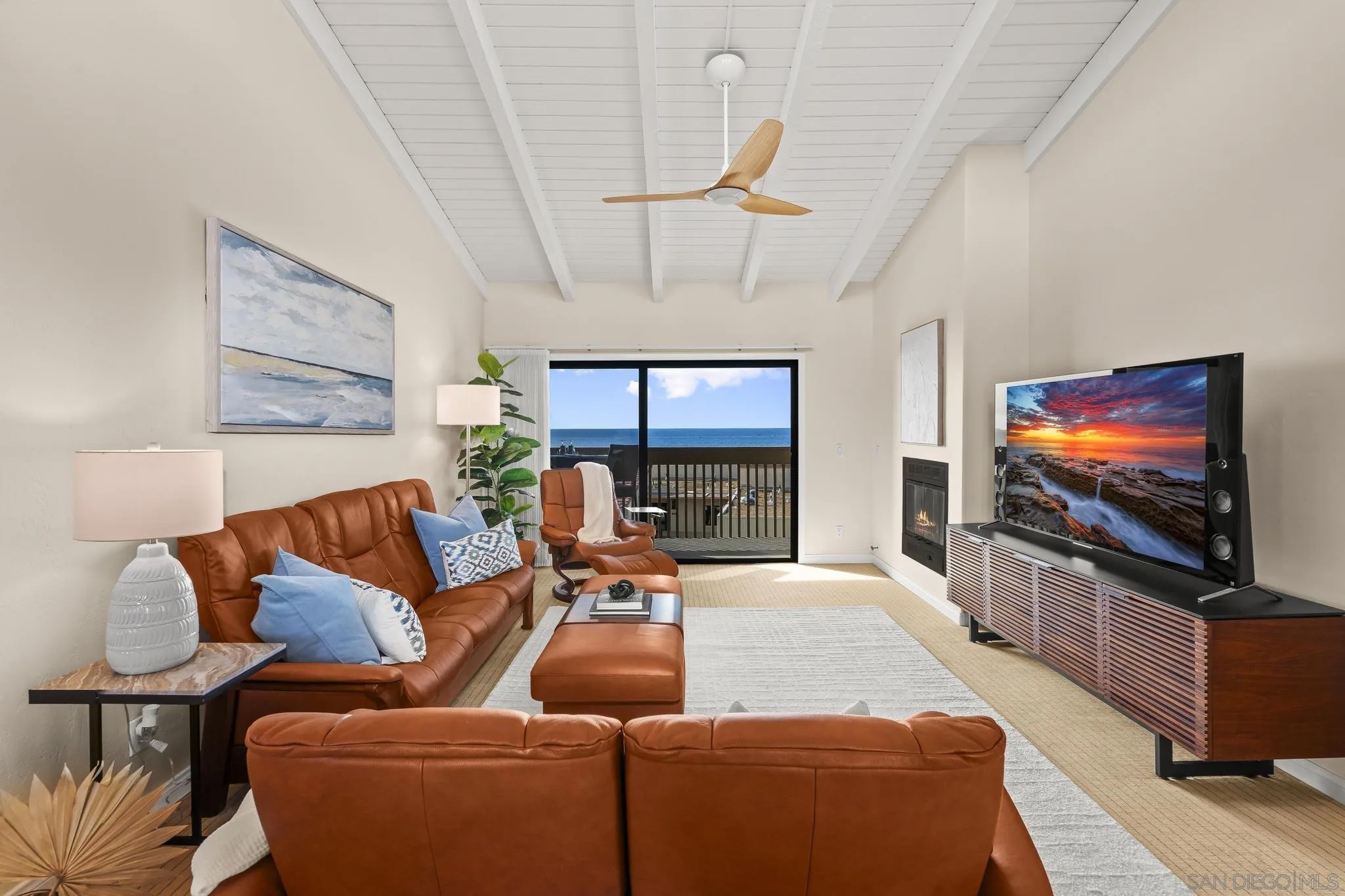 429 S Sierra Ave 328