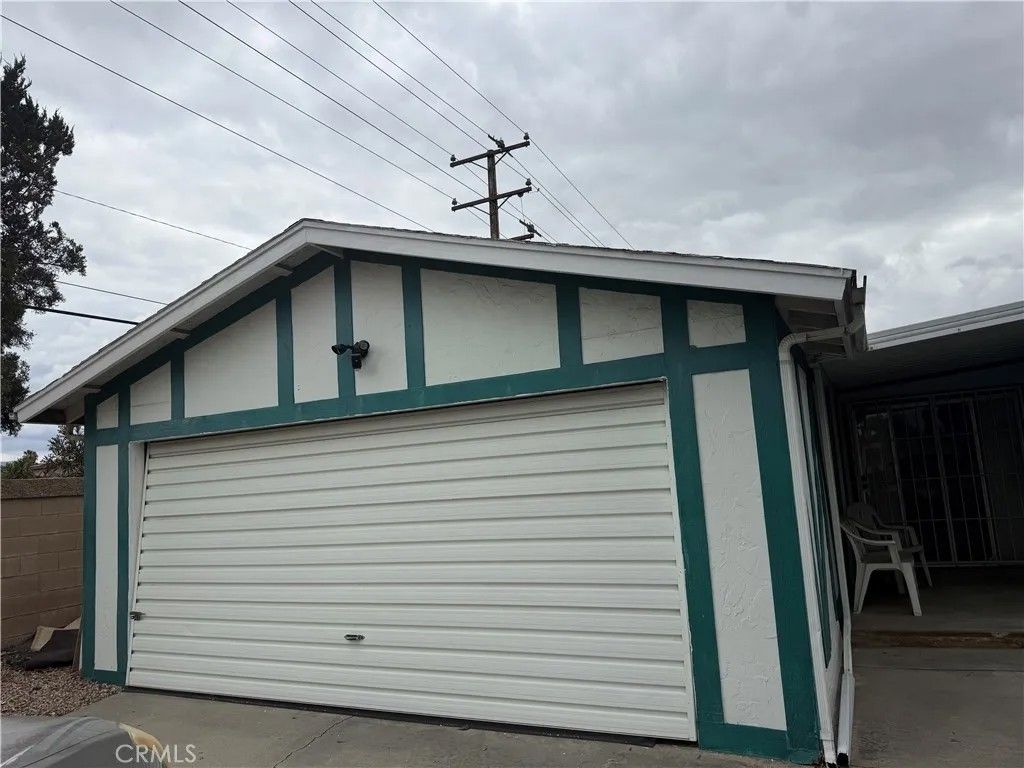 Photo of 1104 Ribbonwood Court, Hemet, CA 92545 (MLS # IG26098429)