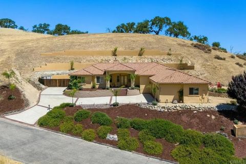 Photo of 9805 steelhead Rd, Paso Robles, CA 93446 (MLS # NDP2603938)