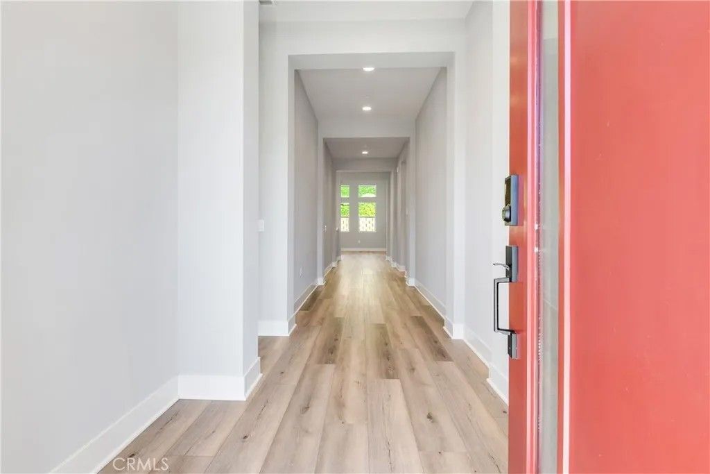 Photo of 6532 Canyon Oaks Drive, Simi Valley, CA 93063 (MLS # SR26061428)