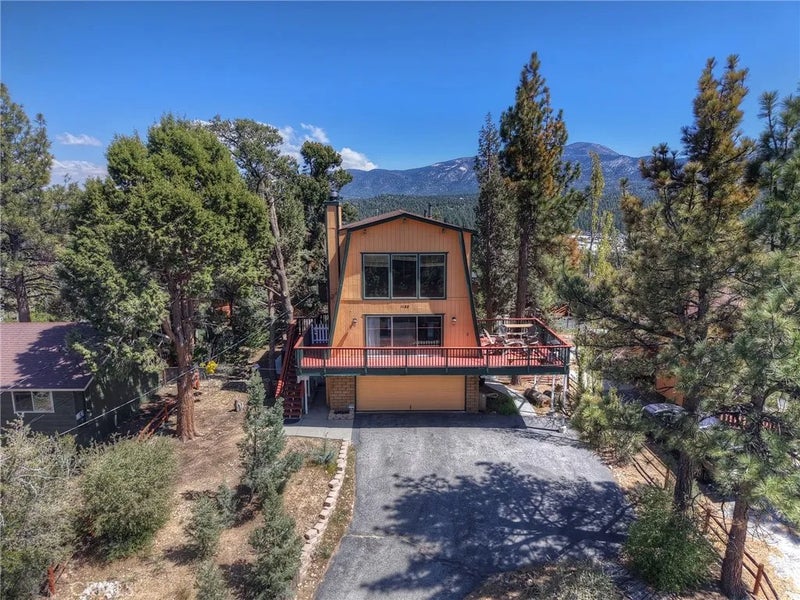 1100 Cedar Mountain