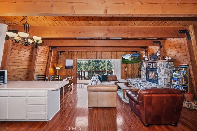 1100 Cedar Mountain