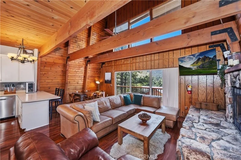 1100 Cedar Mountain