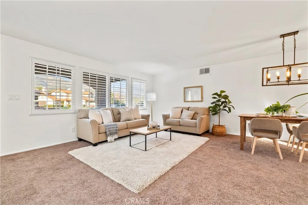5514 Western