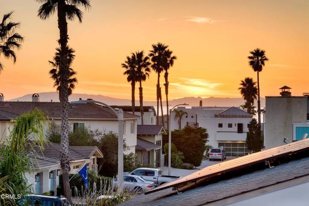 Photo of 5000 Island View Street, Oxnard, CA 93035 (MLS # V1-34332)