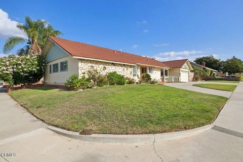 Tiny photo for 545 W Santa Paula Street, Santa Paula, CA 93060 (MLS # V1-32884)